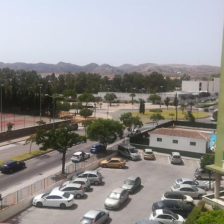 Piso Muy Amplio En Malaga . Apartment ภายนอก รูปภาพ